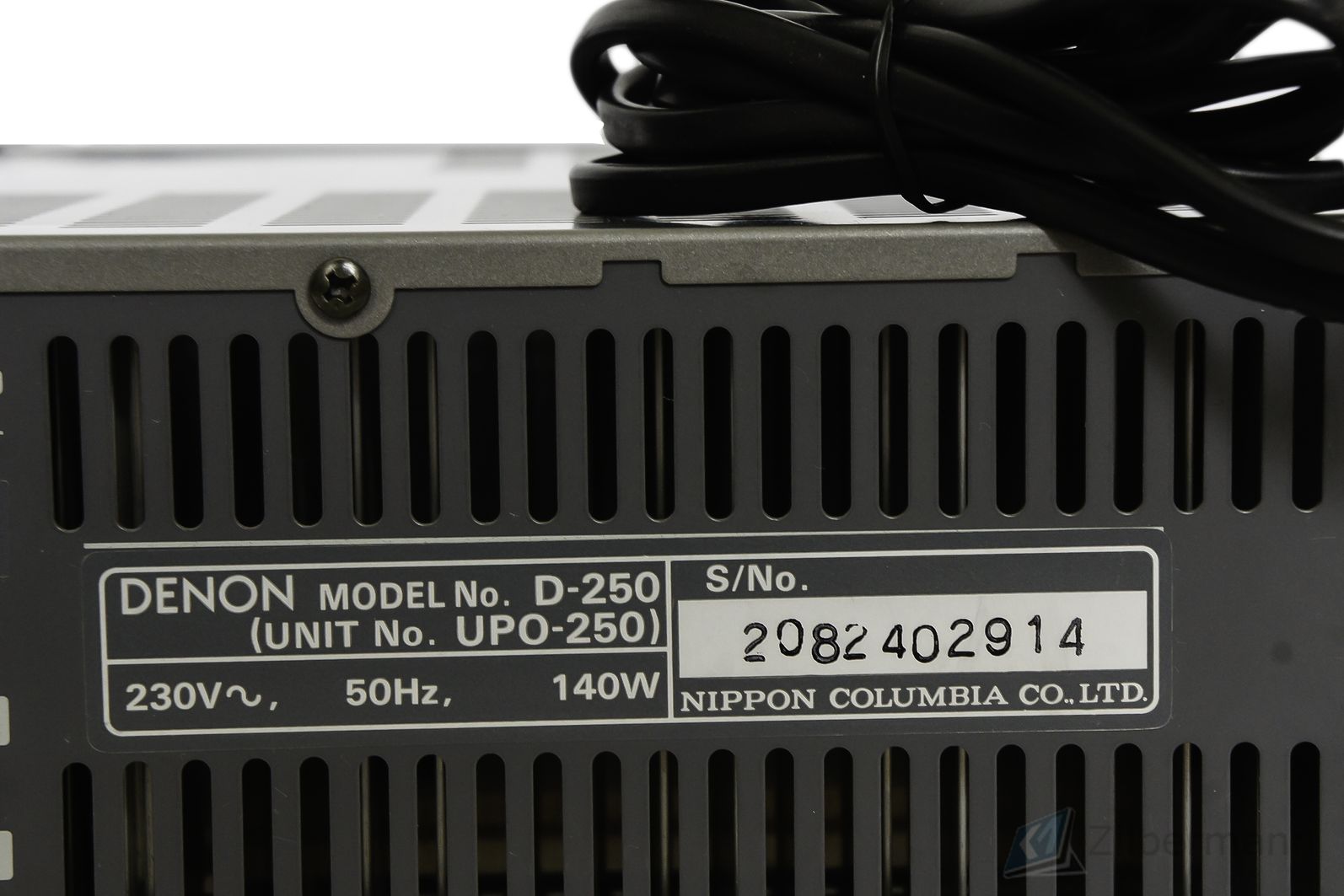 Denon_UPO-250_Power_Amplifier_Endstufe_aus_D-250_07