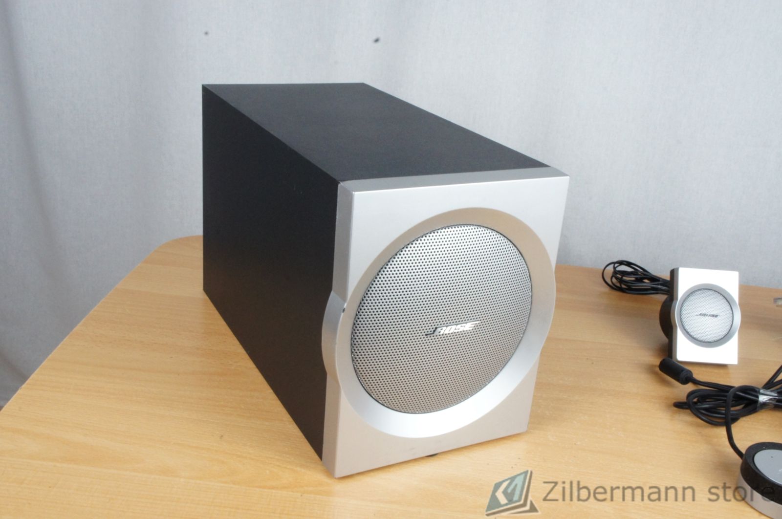 Bose_Companion_3_Multimedia_Lautsprecher_System_02