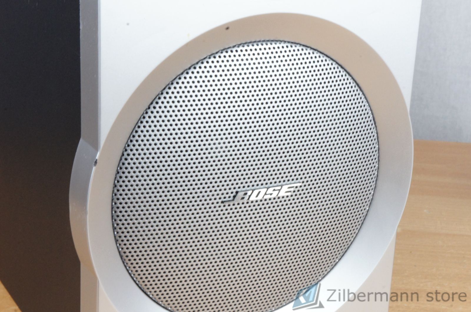 Bose_Companion_3_Multimedia_Lautsprecher_System_03