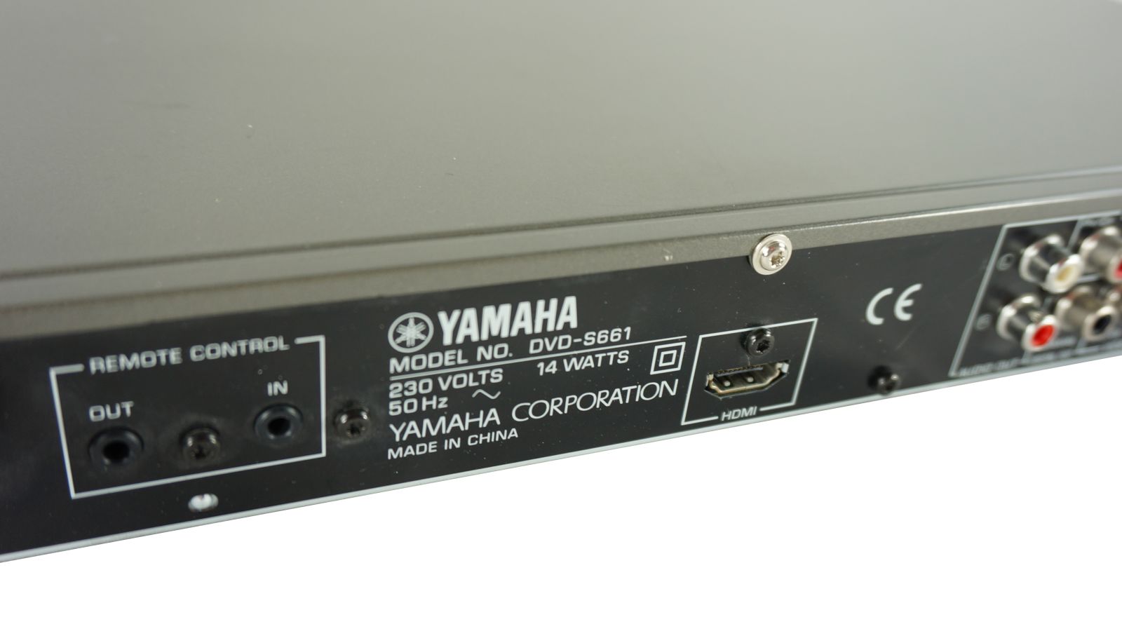 Yamaha_DVD-S661_DVD_Player_04