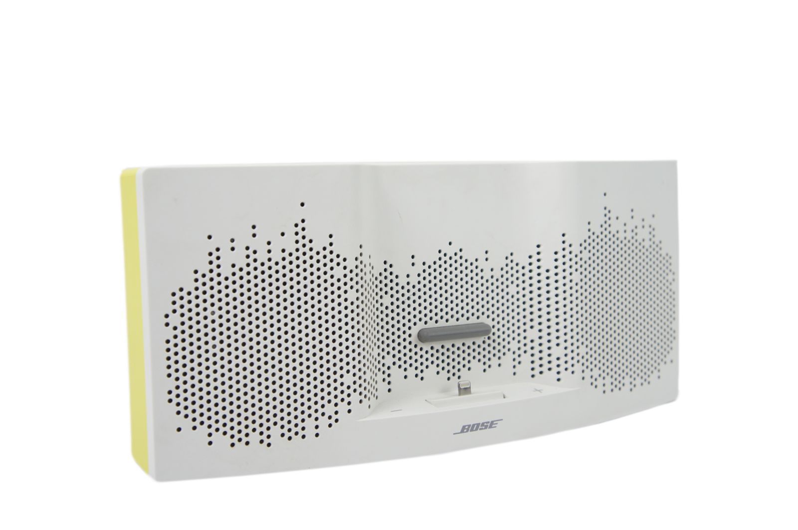 Bose_SoundDock_XT_speaker_02