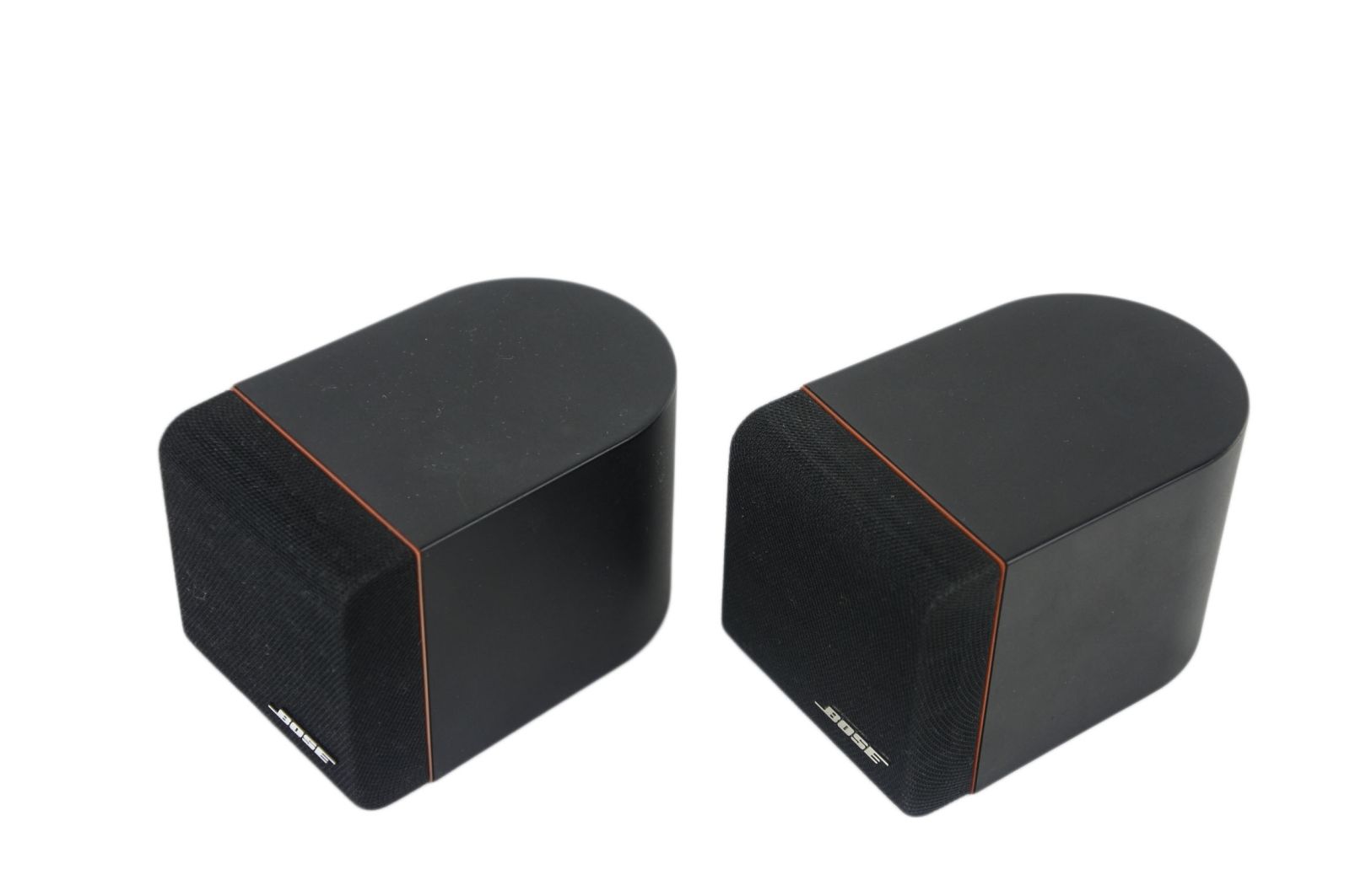 2x_Bose_Acoustimass_Einzelcubes_Lautsprecher_04