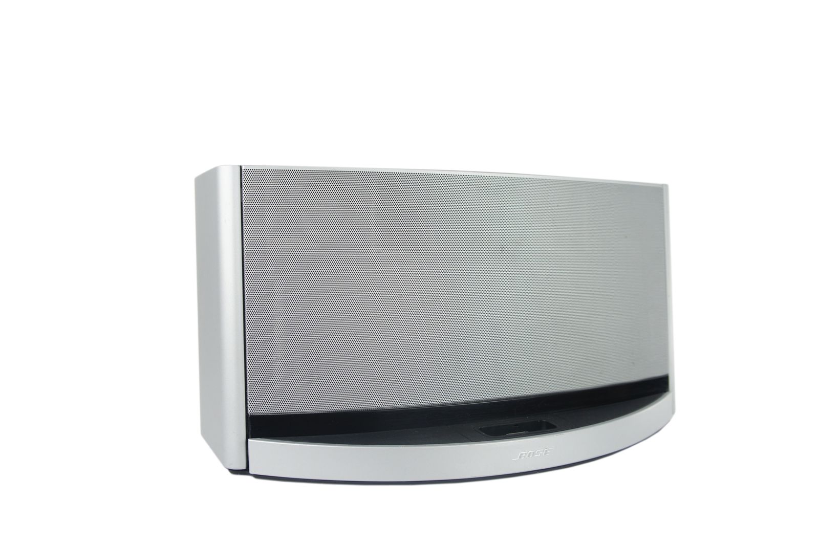 Bose_SoundDock_10_Bluetooth_digital_music_system_02