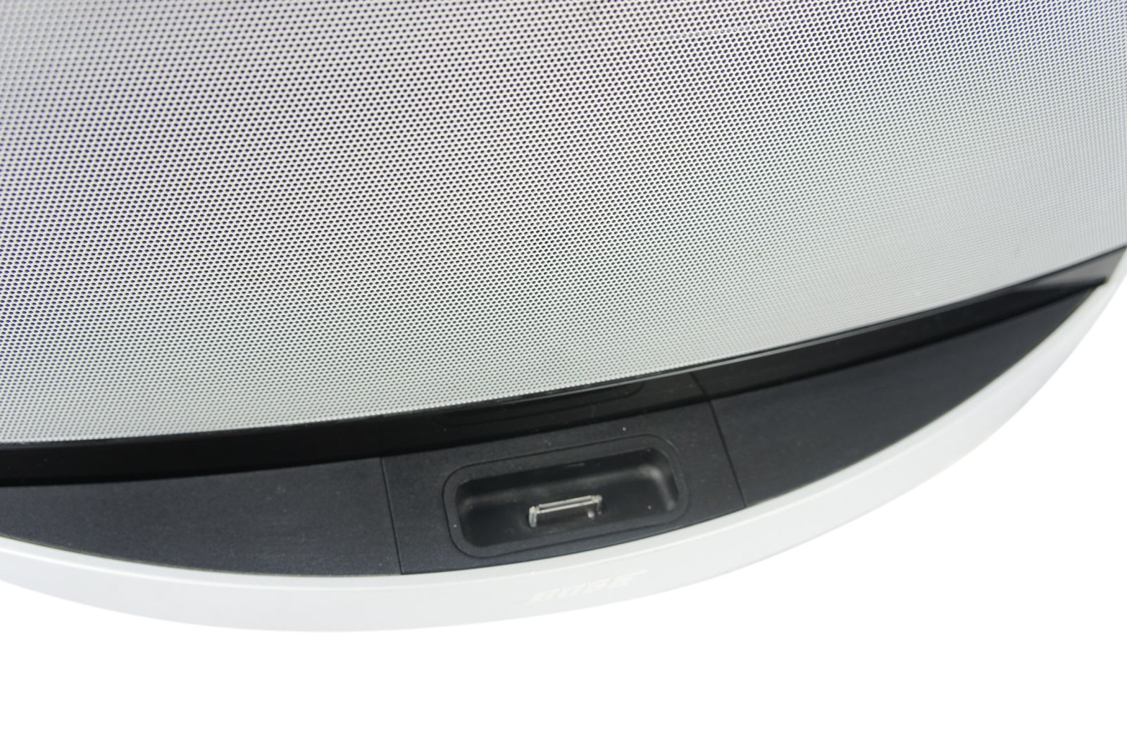 Bose_SoundDock_10_Bluetooth_digital_music_system_03