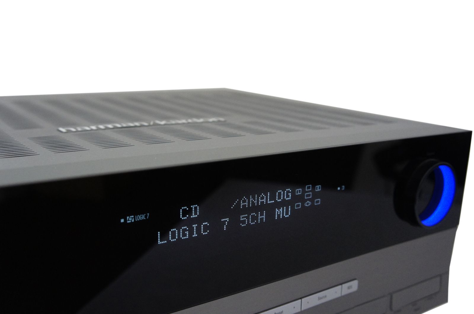 Harman_Kardon_AVR_137_5.1_AV_Receiver_02