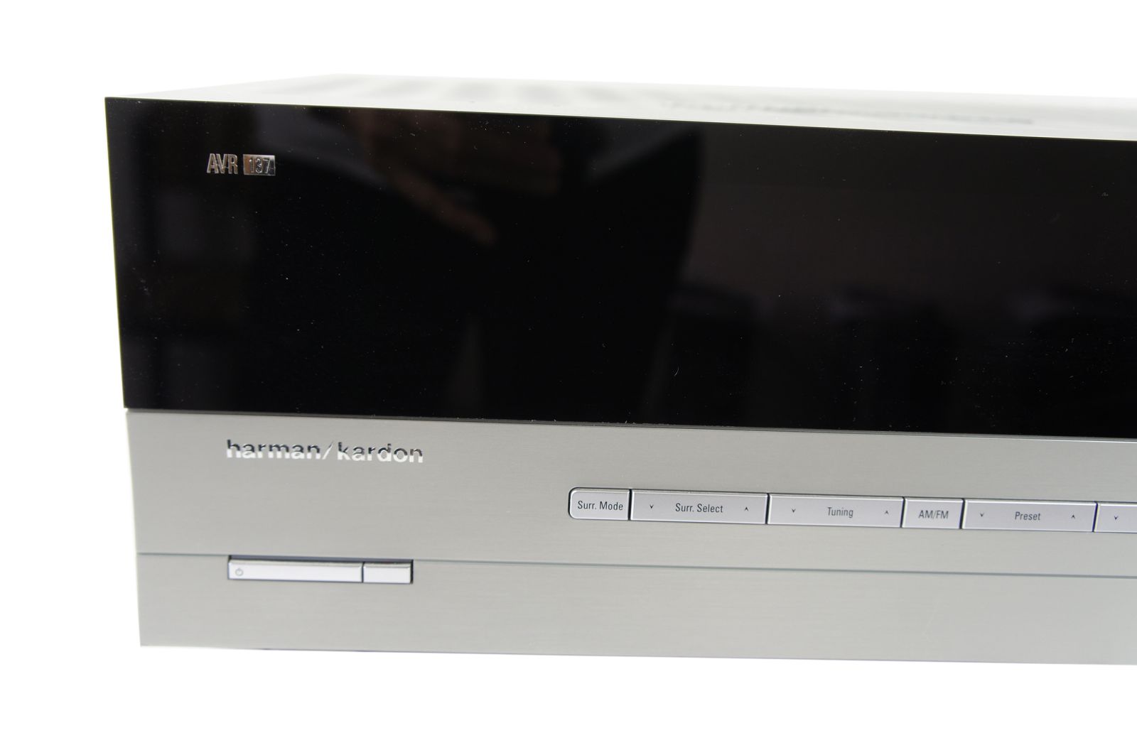 Harman_Kardon_AVR_137_5.1_AV_Receiver_08