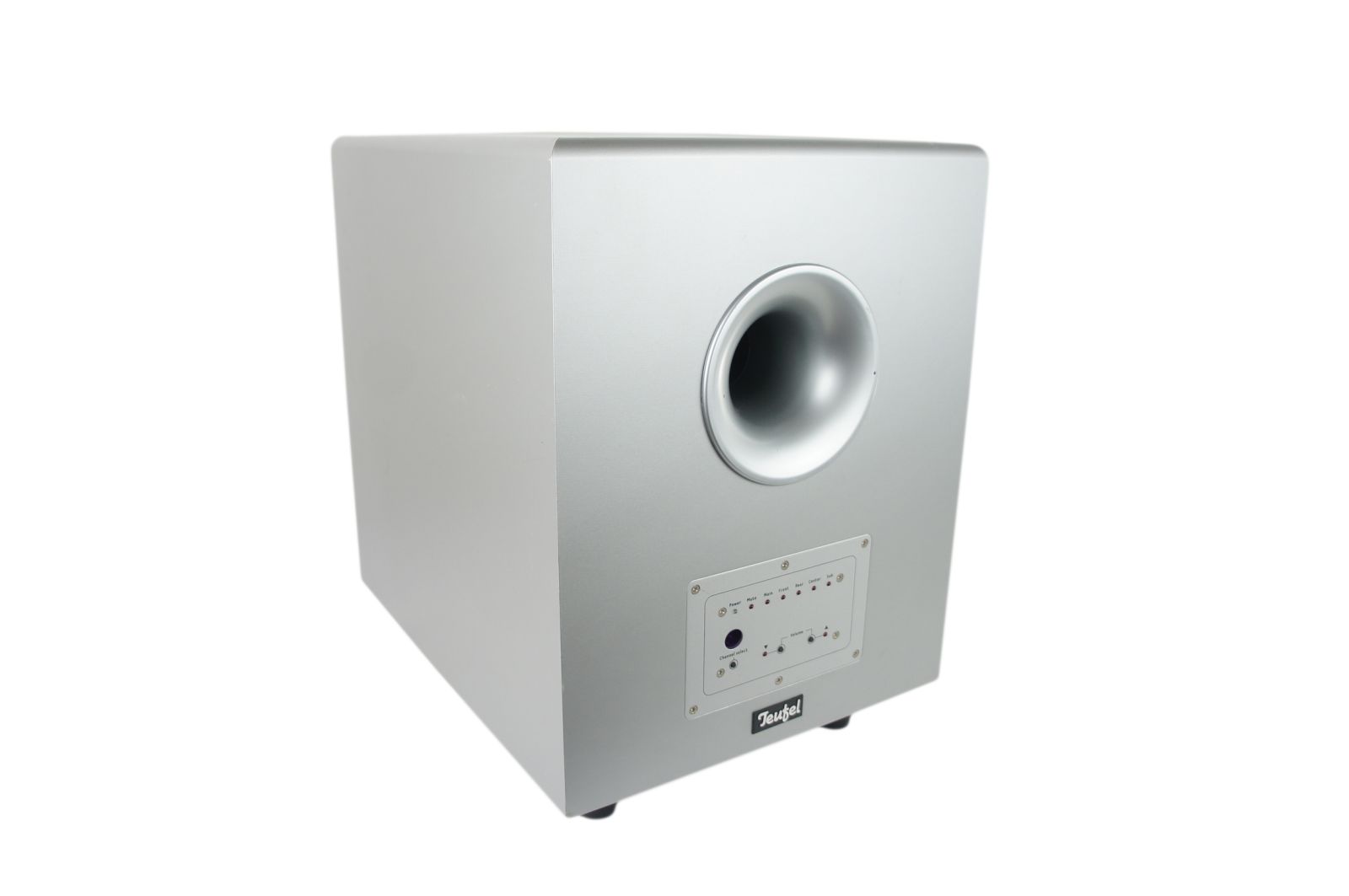 Teufel_Concept_E_Subwoofer_Aktiv_03