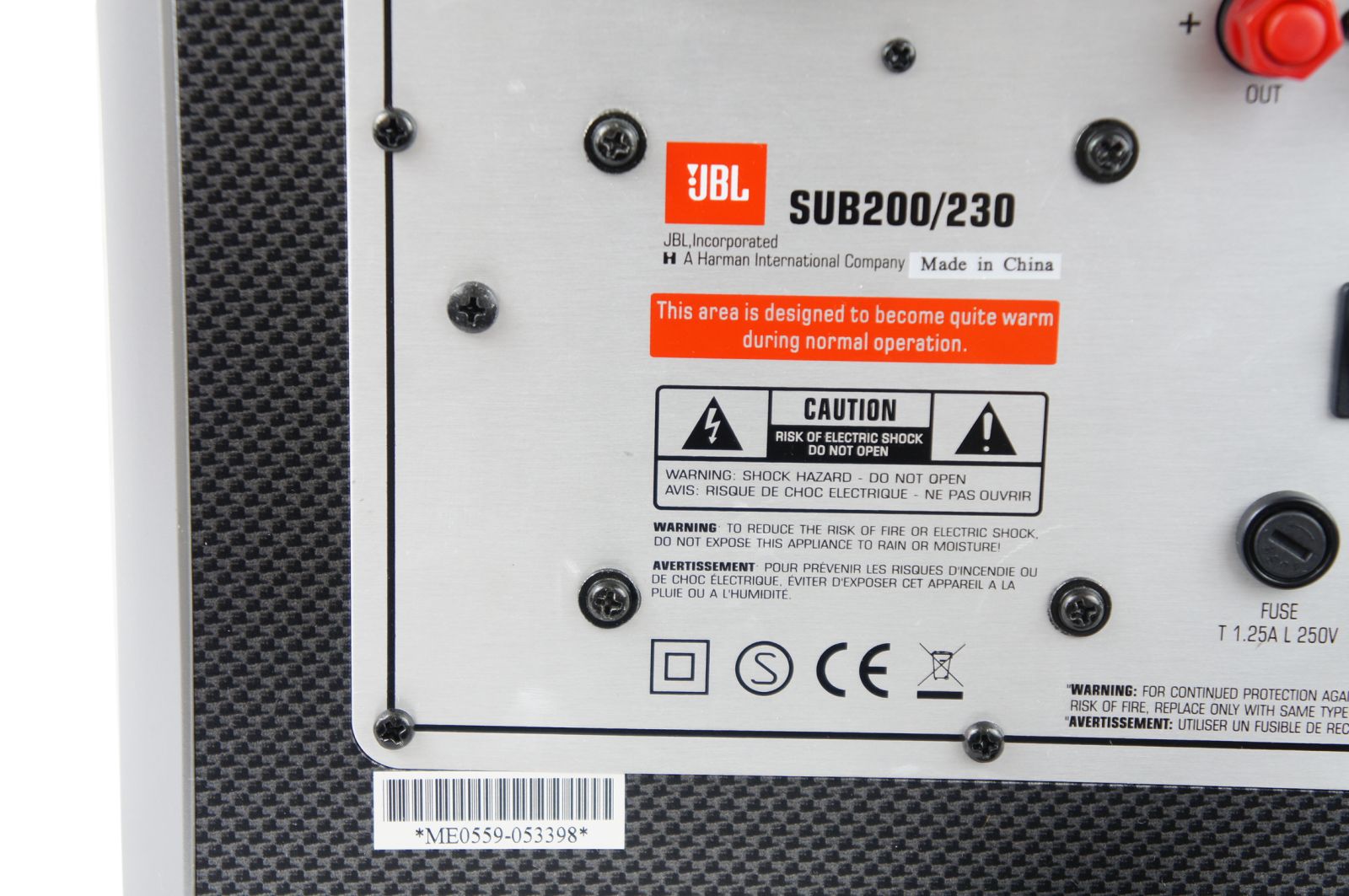 JBL_SUB_200_Subwoofer_Aktiv_Silber_04