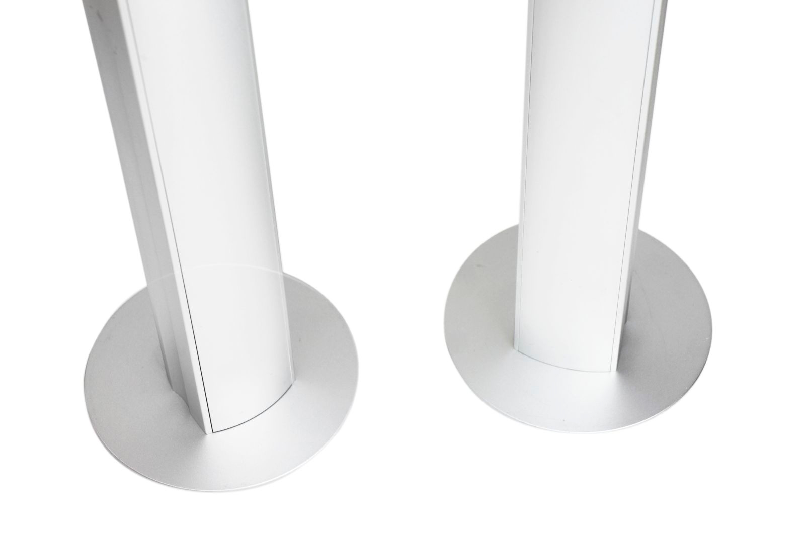 2x_Teufel_Concept_S_Stand