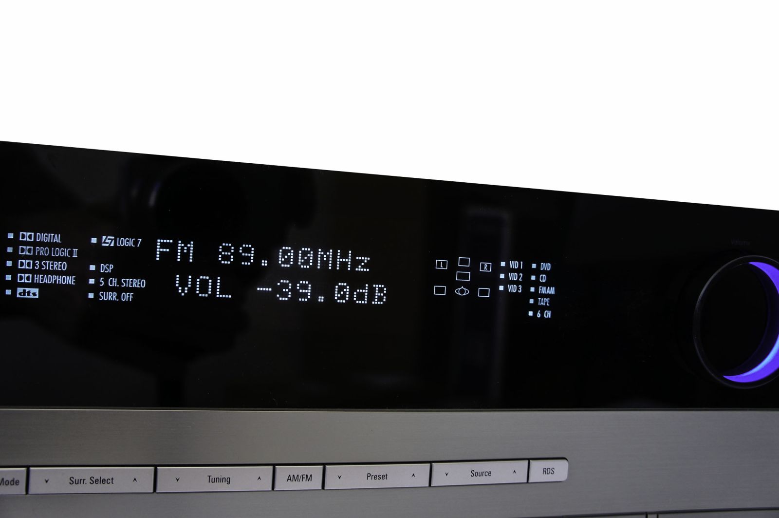 Harman_Kardon_AVR_137_5.1_AV_Receiver