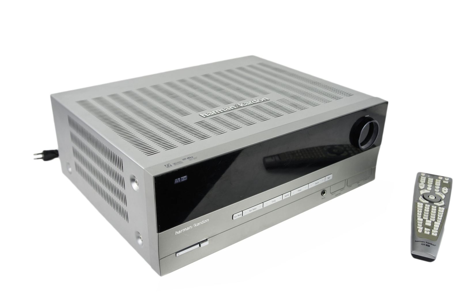 Harman_Kardon_AVR_137_5.1_AV_Receiver_02