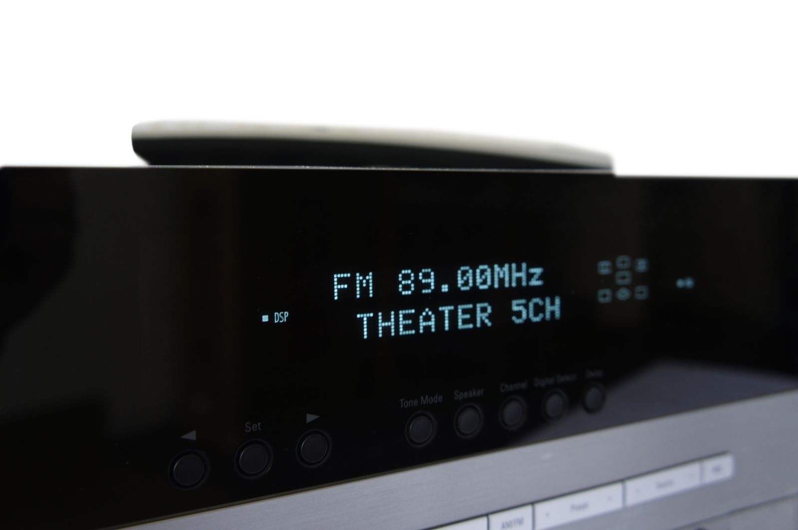 Harman_Kardon_AVR_245_7.1_AV_Receiver_05