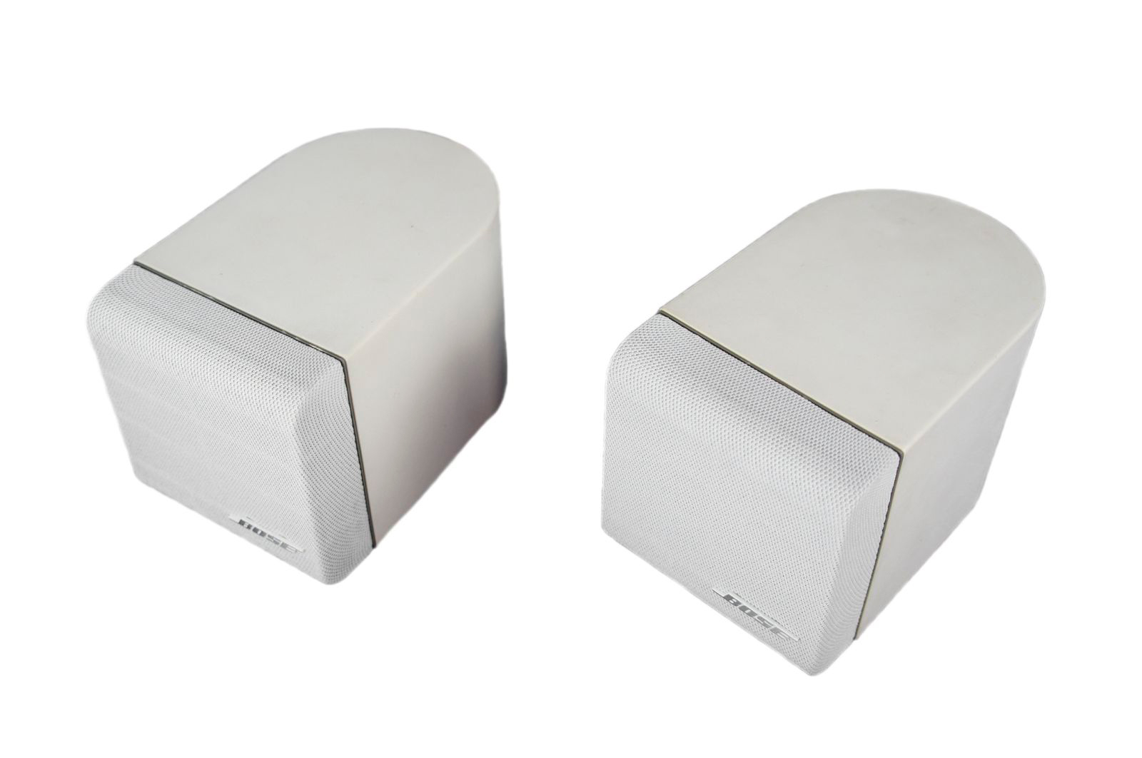 2x_Bose_Acoustimass_Einzelcubes_Lautsprecher_04