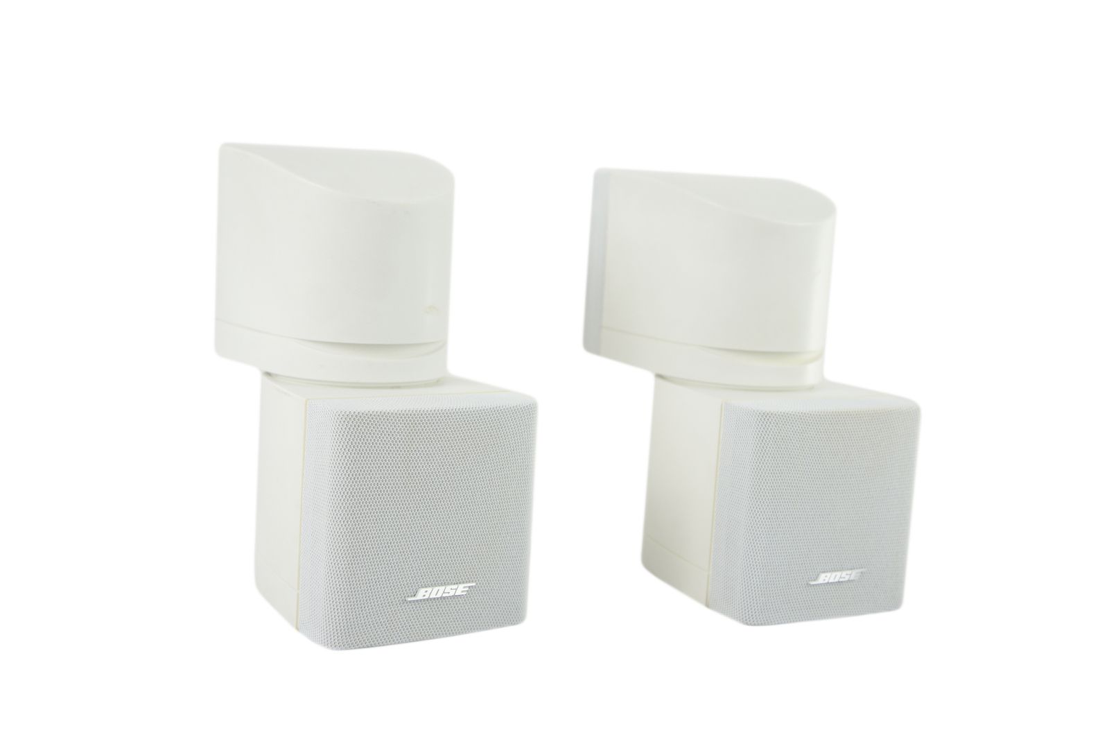2x_Bose_Acoustimass_Lifestyle_Doppelcubes_Lautsprecher_Series_III_Weiss_03