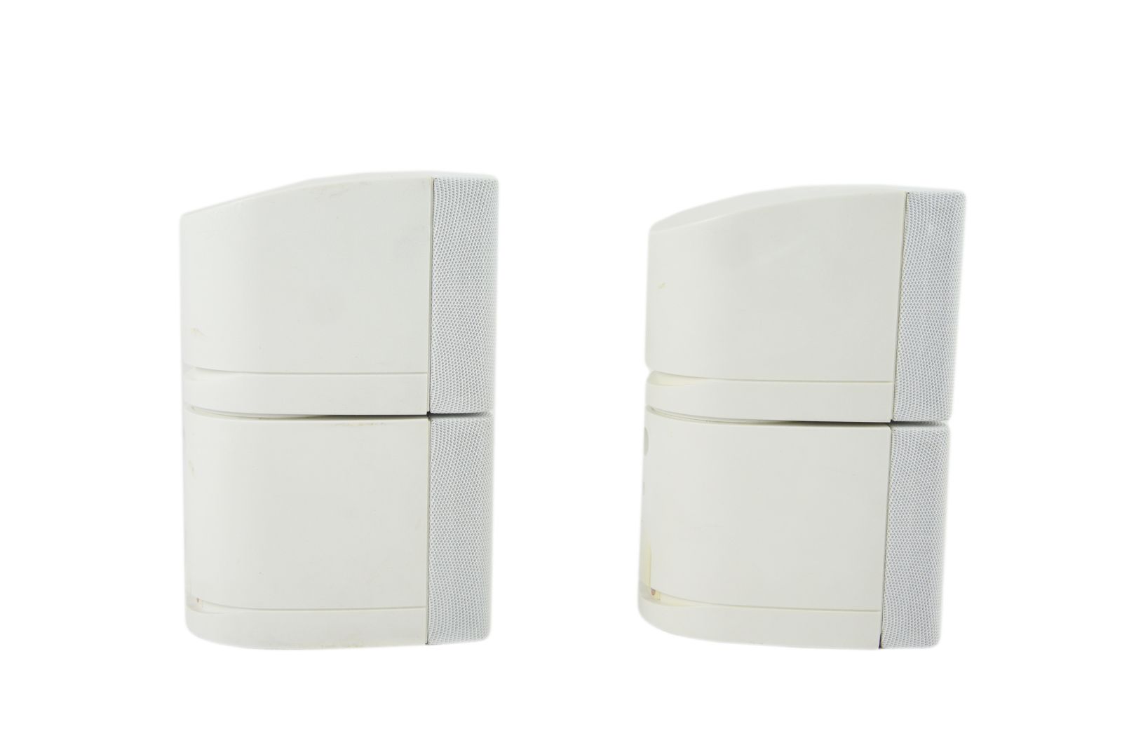 2x_Bose_Acoustimass_Lifestyle_Doppelcubes_Lautsprecher_Series_III_Weiss_04