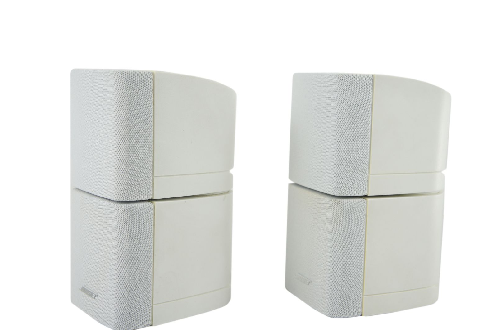 2x_Bose_Acoustimass_Lifestyle_Doppelcubes_Lautsprecher_Series_III_Weiss_06