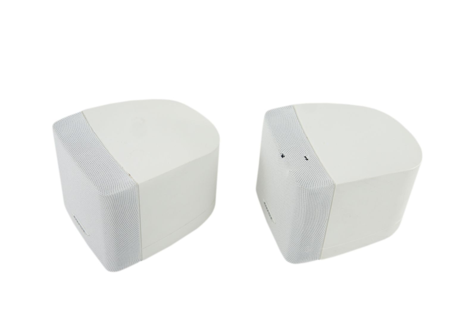 2x_Bose_Acoustimass_Einzelcubes_Lautsprecher_Boxen_Series_III_Weiss_04