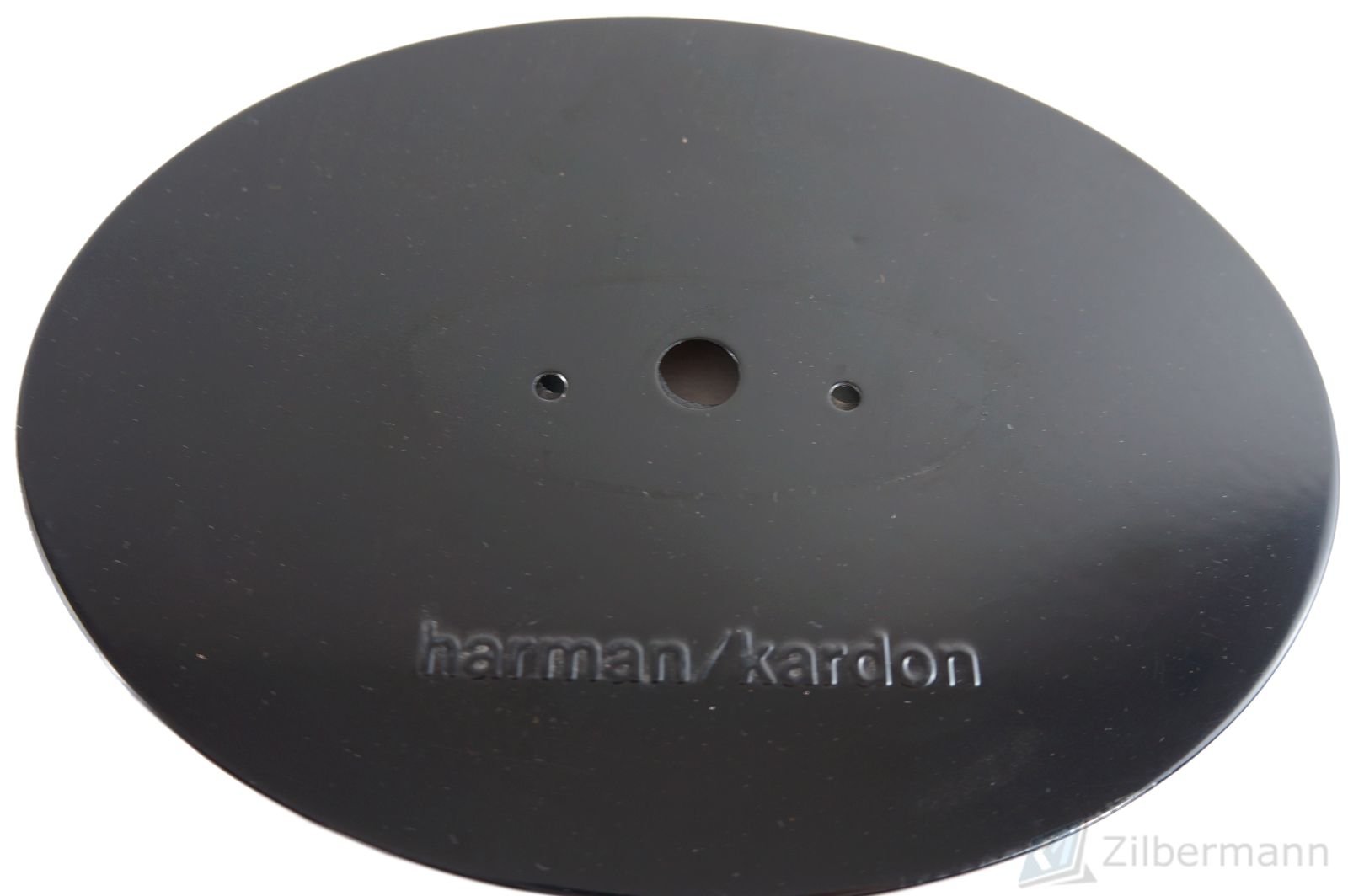 2x_Harman-Kardon_HTFS_2_Aluminium_Saulen-StandfuBe_09