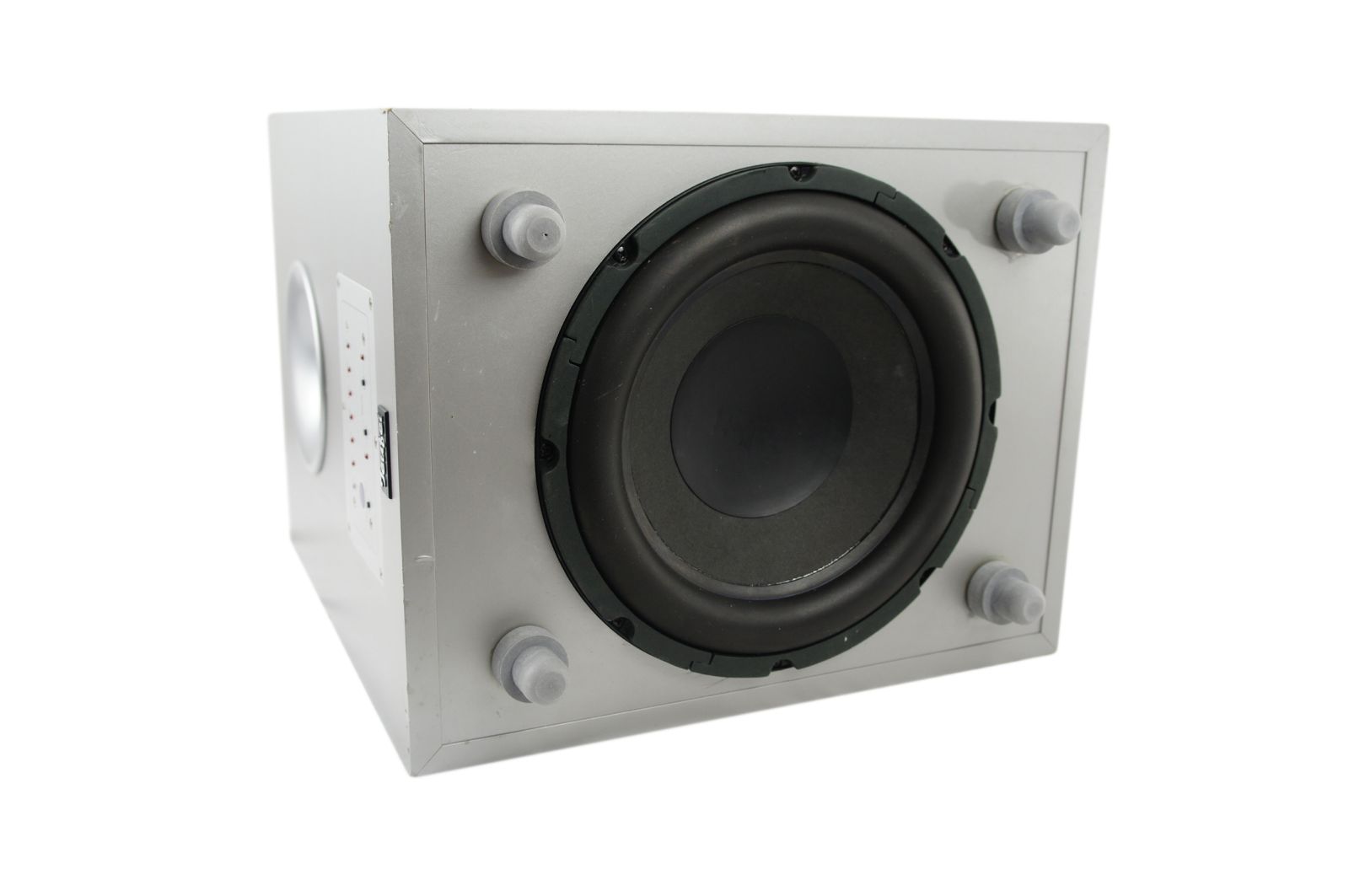 Teufel_Concept_E_Subwoofer_Aktiv_06