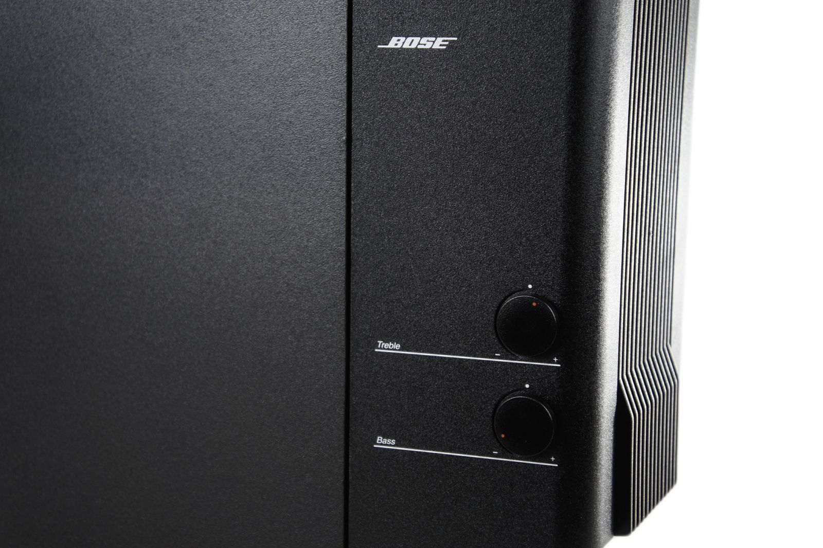 Bose_Acoustimass_25_Series_II_Powered_Subwoofer_04