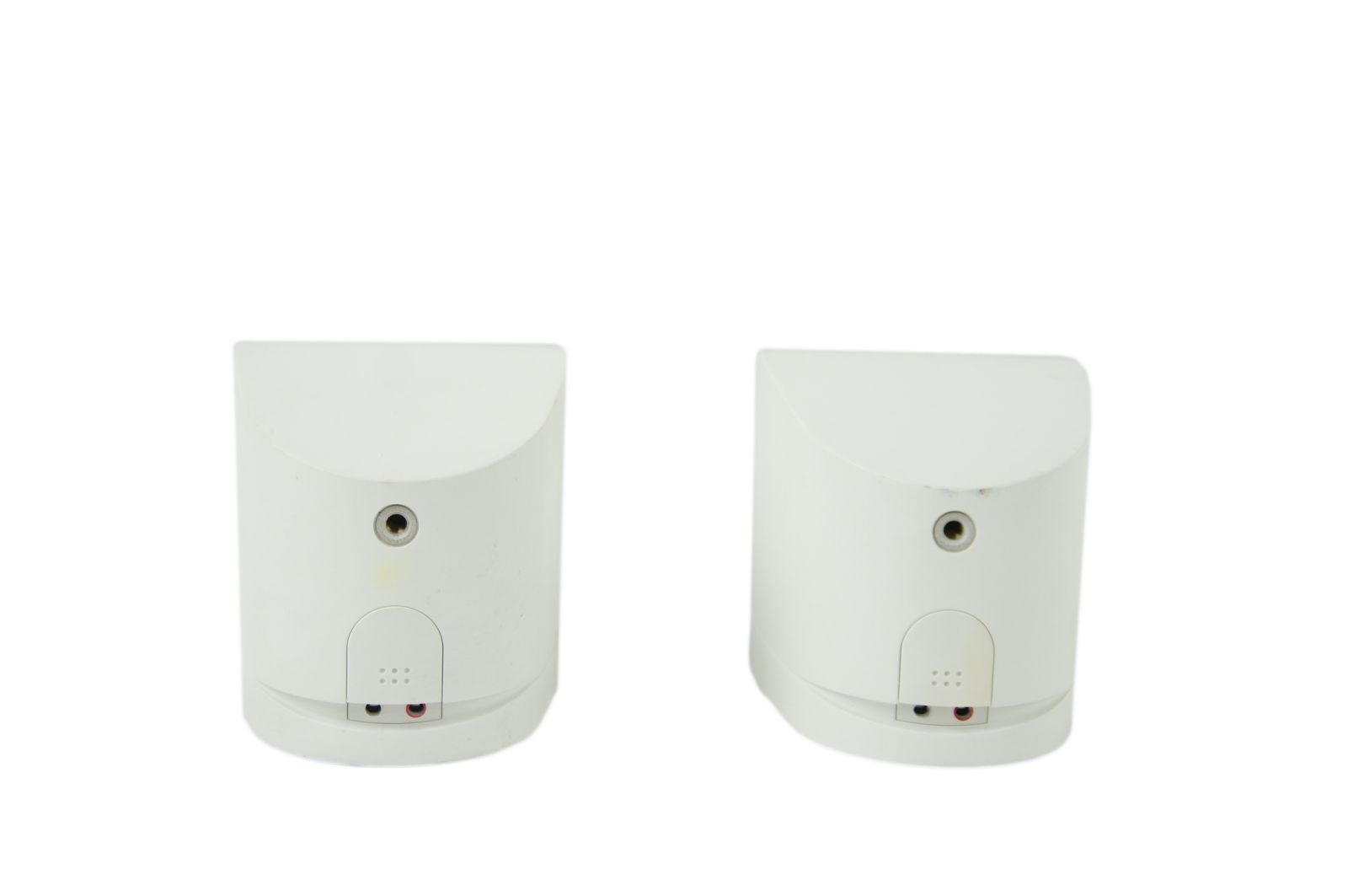 2x_Bose_Acoustimass_Lifestyle_Einzelcubes_Lautsprecher_Series_III_Weiss_03