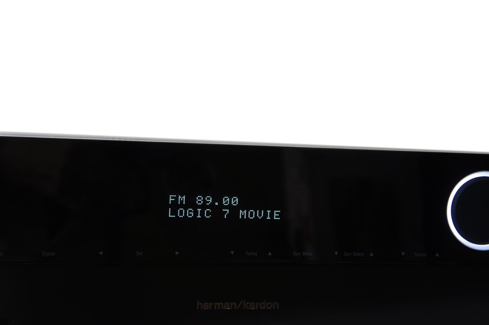 Harman_Kardon_AVR_151_S_HDMI_5.1_AV-Receiver_mit_Internetradio