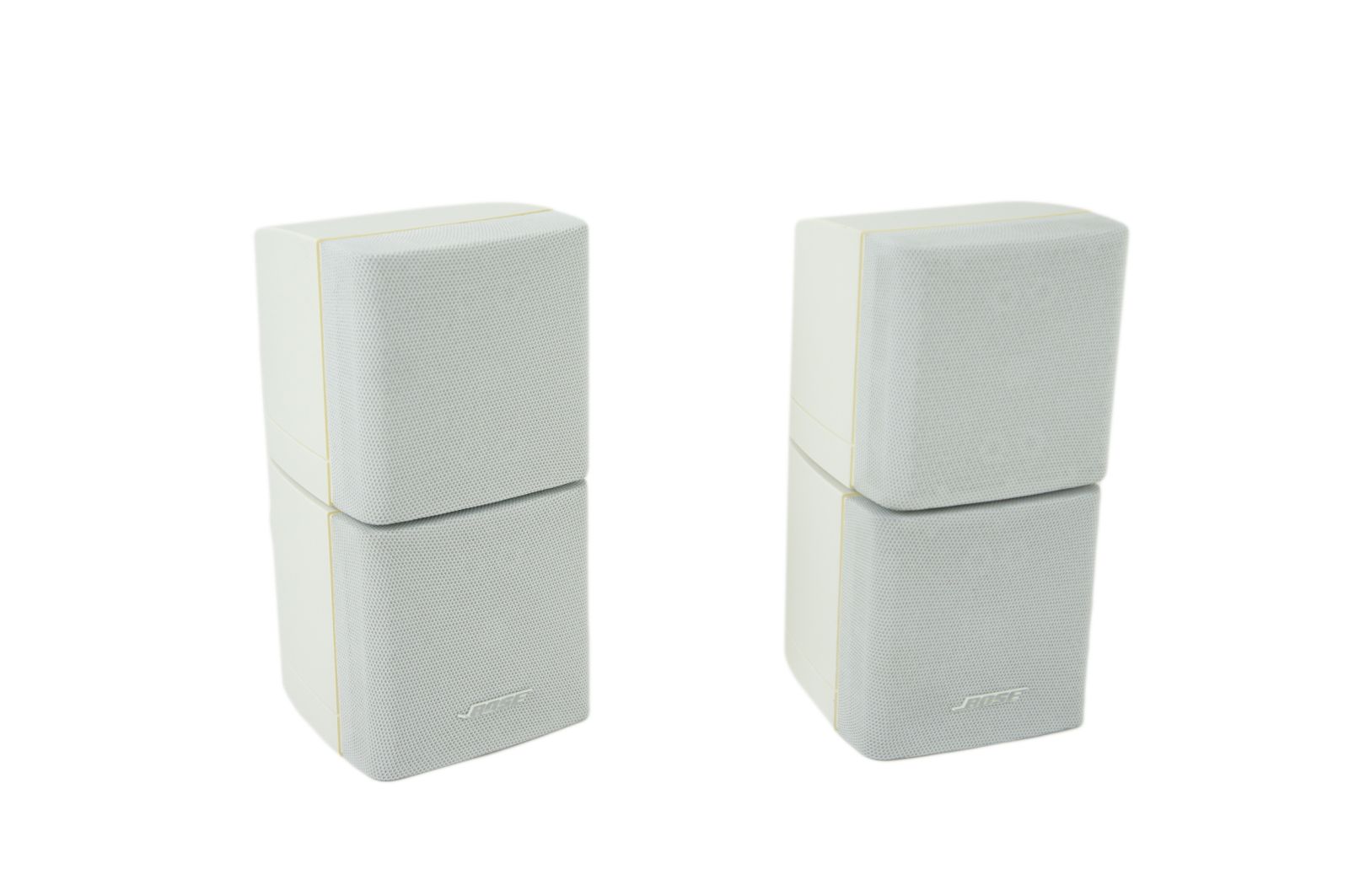 2x_Bose_Acoustimass_Lifestyle_Doppelcubes_Lautsprecher_Series_III_Weiss