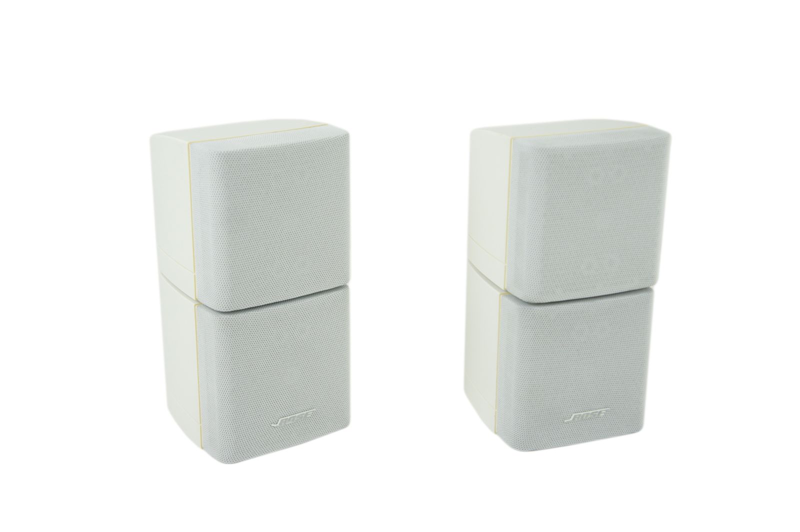 2x_Bose_Acoustimass_Lifestyle_Doppelcubes_Lautsprecher_Series_III_Weiss