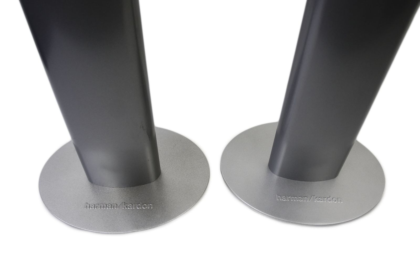 2x_Harman_Kardon_HTFS_2_Lautsprecherstander_Stative_StandfuBe_09