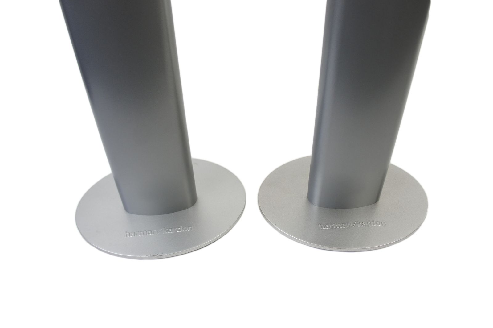 2x_Harman_Kardon_HTFS_2_Lautsprecherstander_Stative_StandfuBe_05