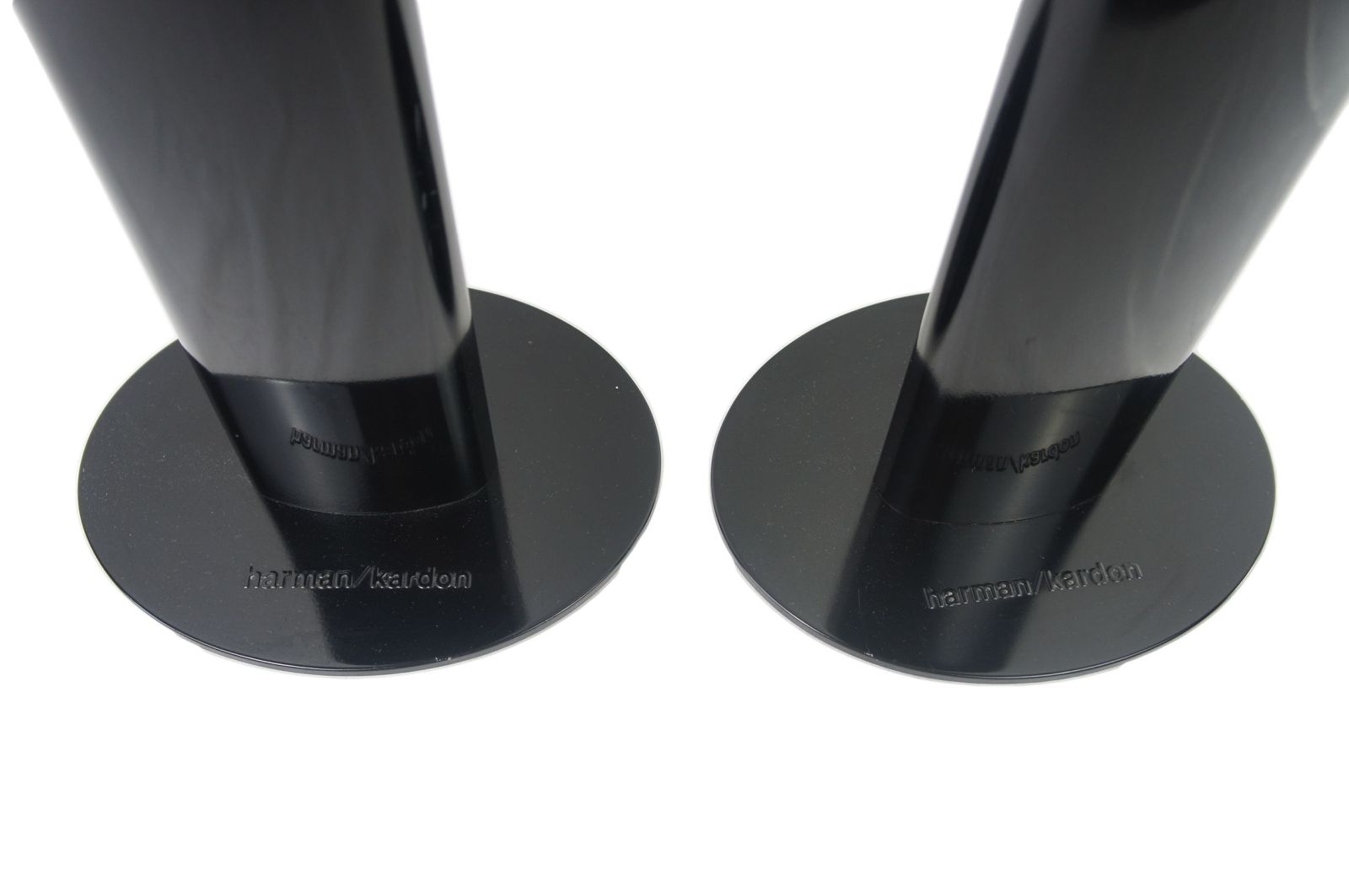 2x_Harman_Kardon_HTFS_2_Stander_Stative-2_02