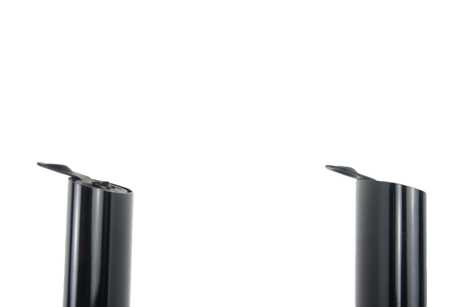 2x_Harman_Kardon_HTFS_2_Stander_Stative-2_05