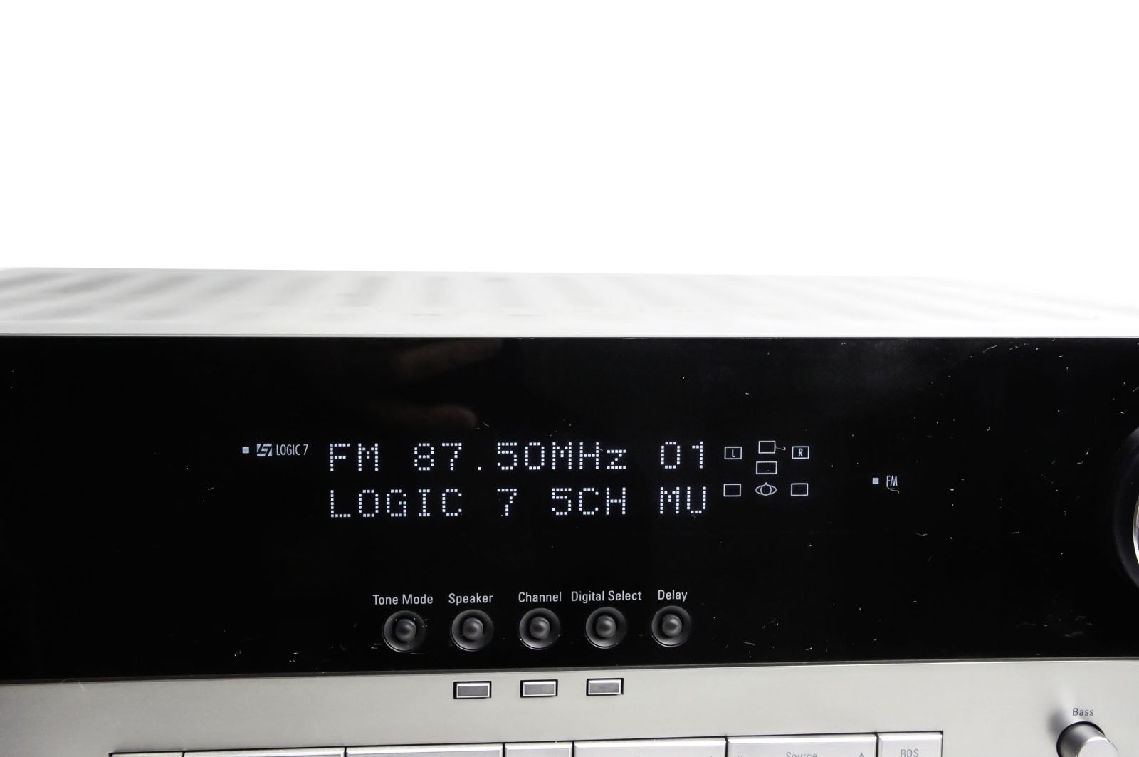 Harman_Kardon_AVR_140_Dolby_Digital_6.1_AV-Receiver_09