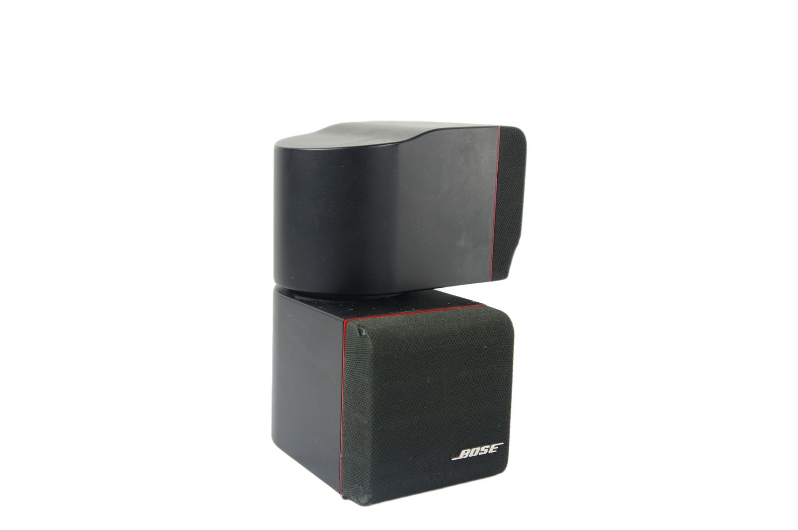 Bose_Acoustimass_Doppelcube_Lautsprecher_Series_II_mit_rotem_Rand_02