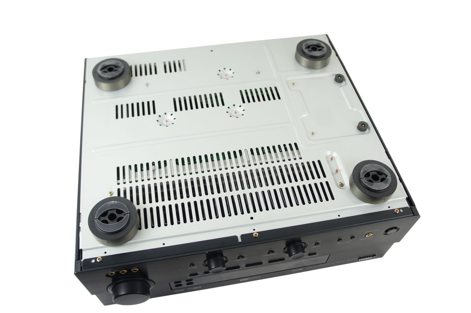 Yamaha_RX-V550_6.1_Receiver_08
