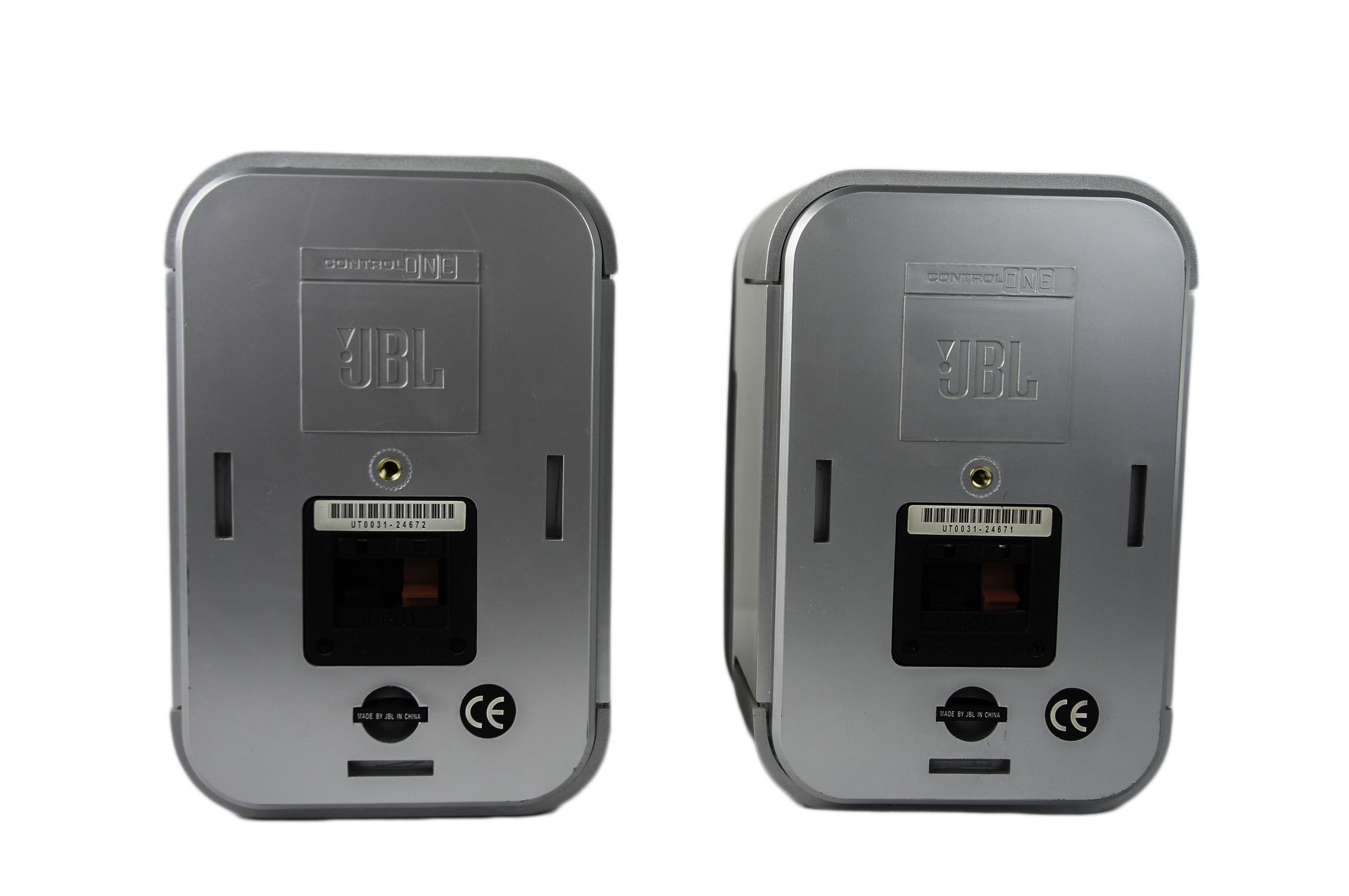 2x_JBL_CONTROL_ONE_Lautsprecher_Boxen_Satelliten_Silber_03