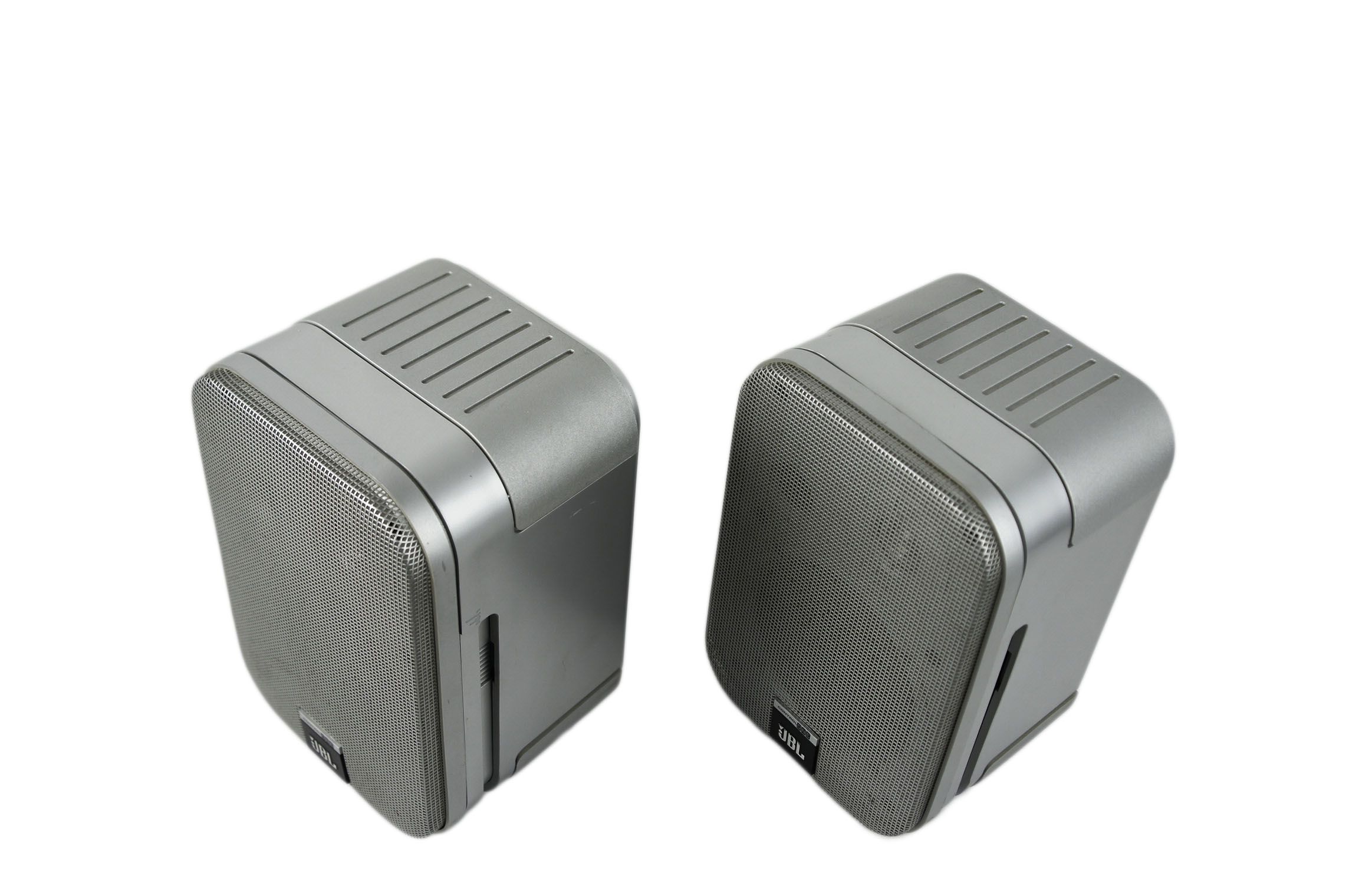 2x_JBL_CONTROL_ONE_Lautsprecher_Boxen_Satelliten_Silber_04