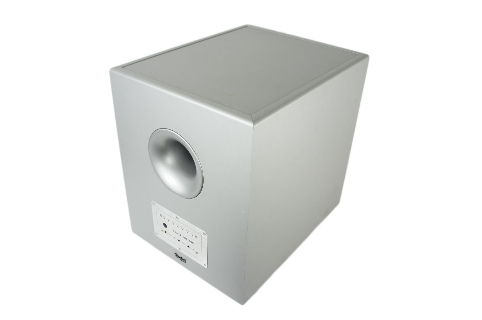 Teufel_Concept_E_Magnum_Power_Edition_6_Channel_Subwoofer_05