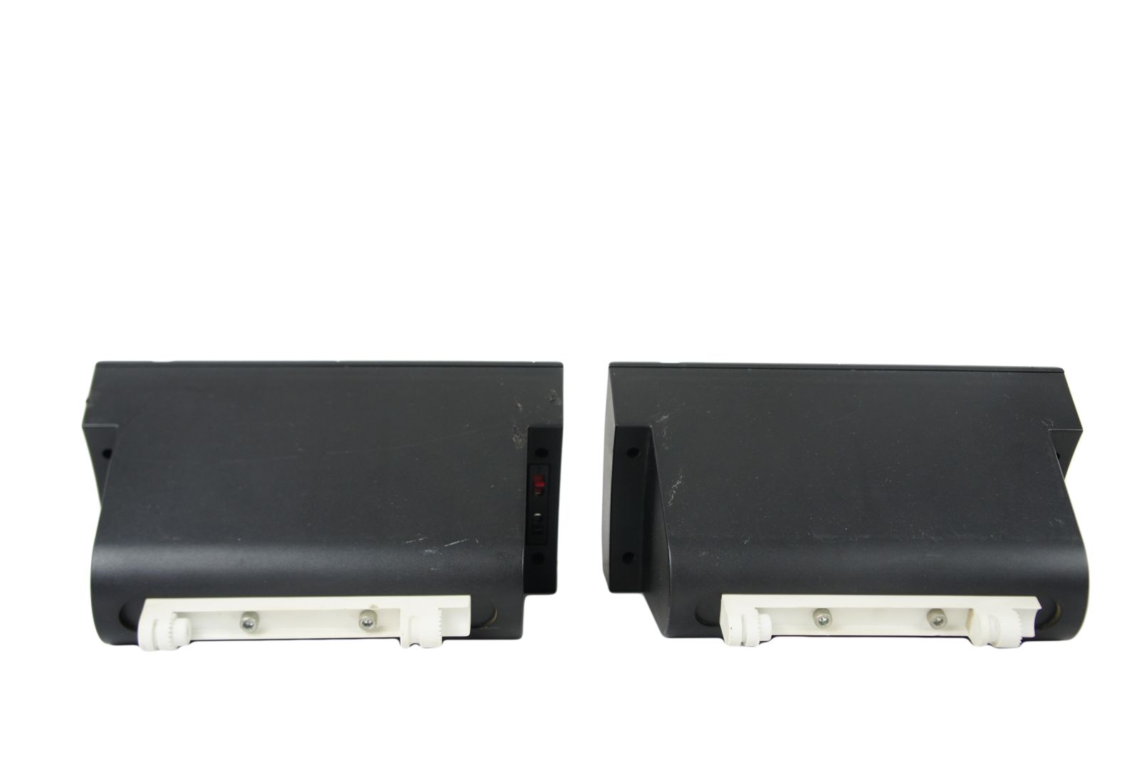 2x_Bose_100_Surround_Lautsprecher_Boxen_03