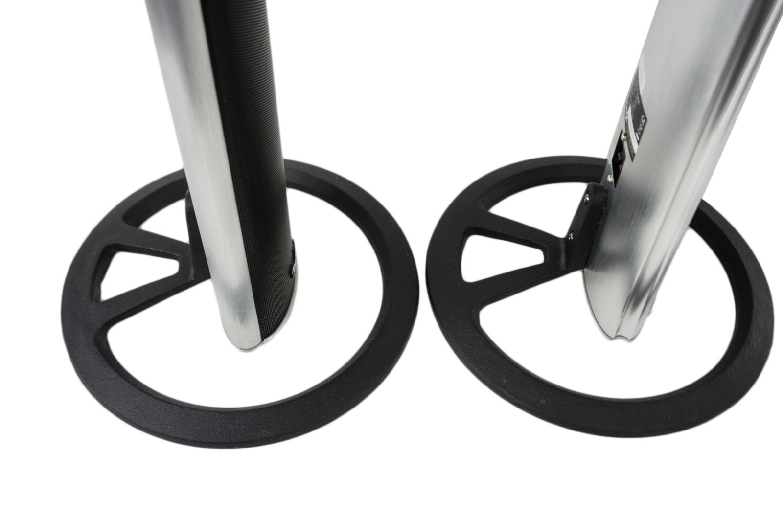 2x_Teufel_Concept_P_Stand_Lautsprecher_Saulen_Satelliten_07