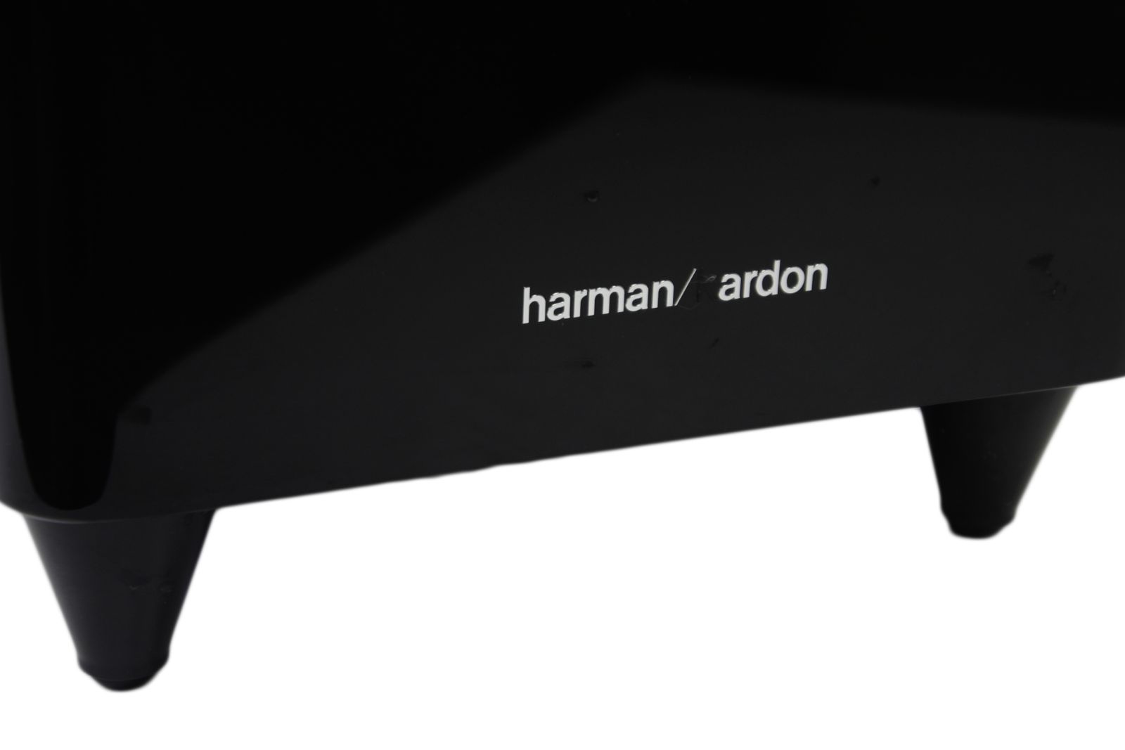 Harman_Kardon_HKTS_210_SUB_Subwoofer_schwarz_03
