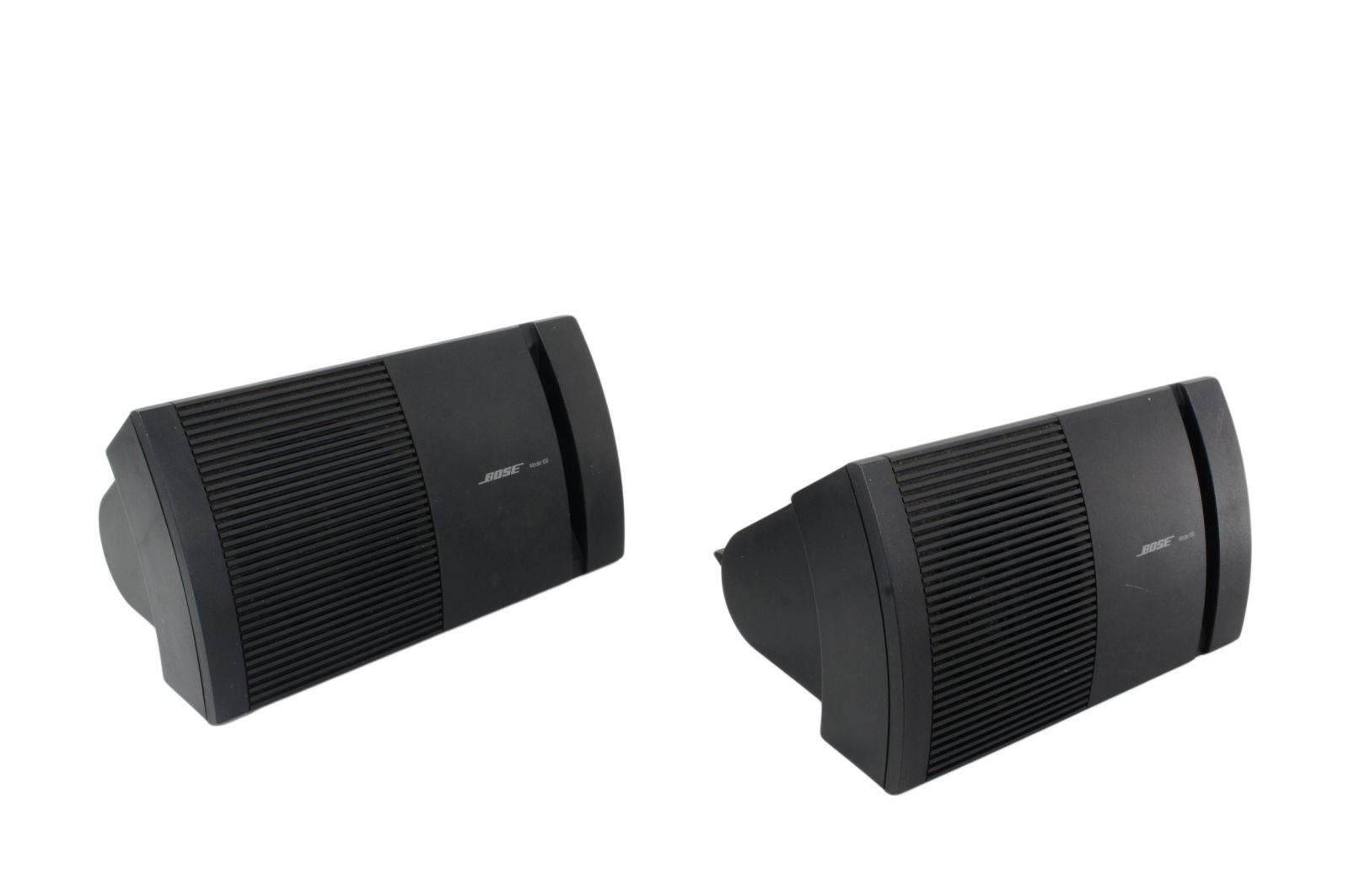 2x_Bose_100_Surround_Lautsprecher_Boxen