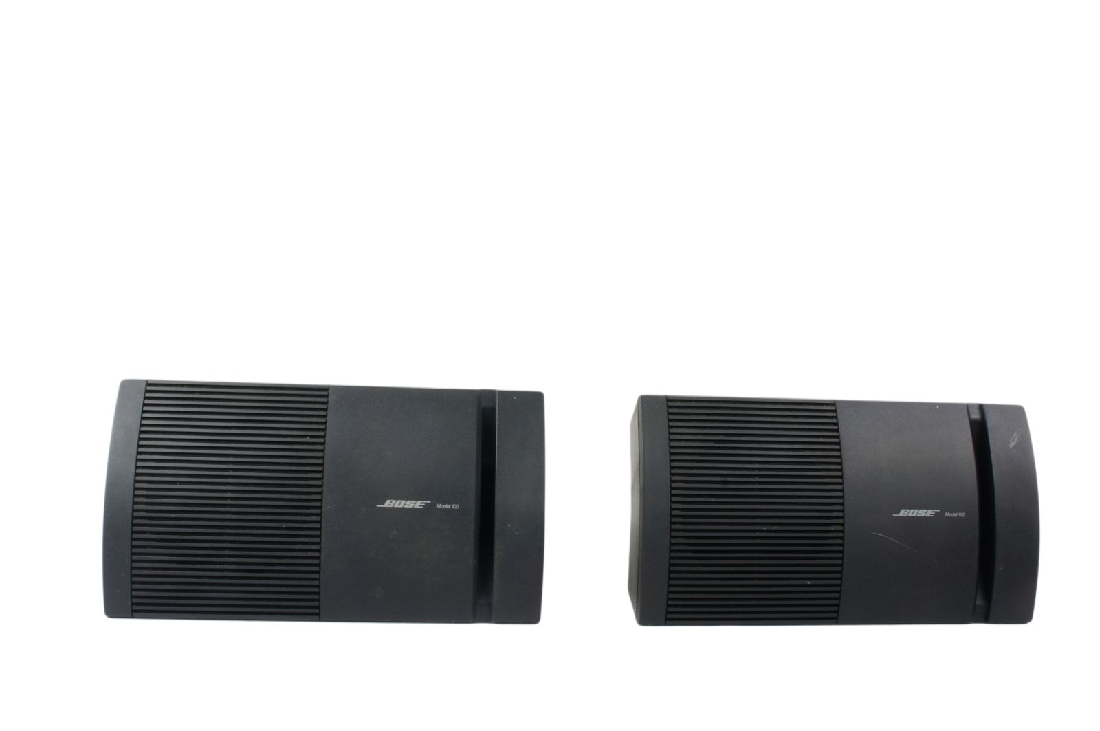 2x_Bose_100_Surround_Lautsprecher_Boxen_02