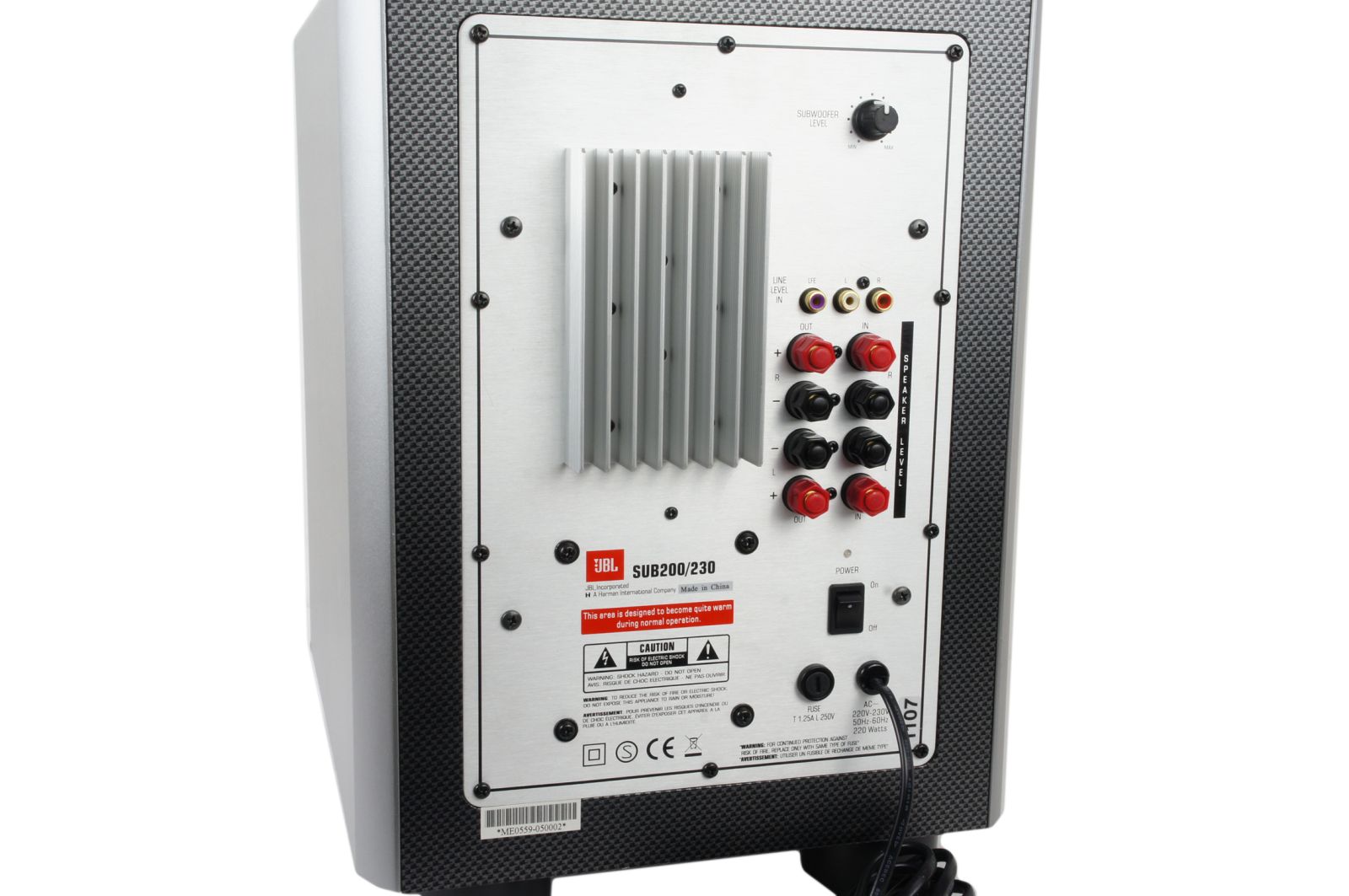 JBL_SUB_200_Subwoofer_Aktiv_Silber_04
