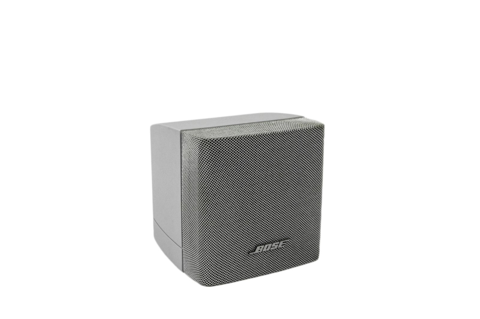 Bose_Einzelcube_Lautsprecher_Cube_Satellite_Series_III_silber
