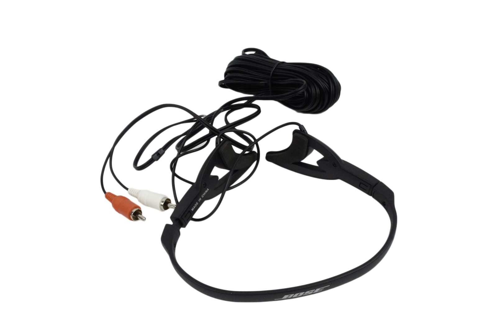 Bose_ADAPTiQ_Audio_Calibration_System_02