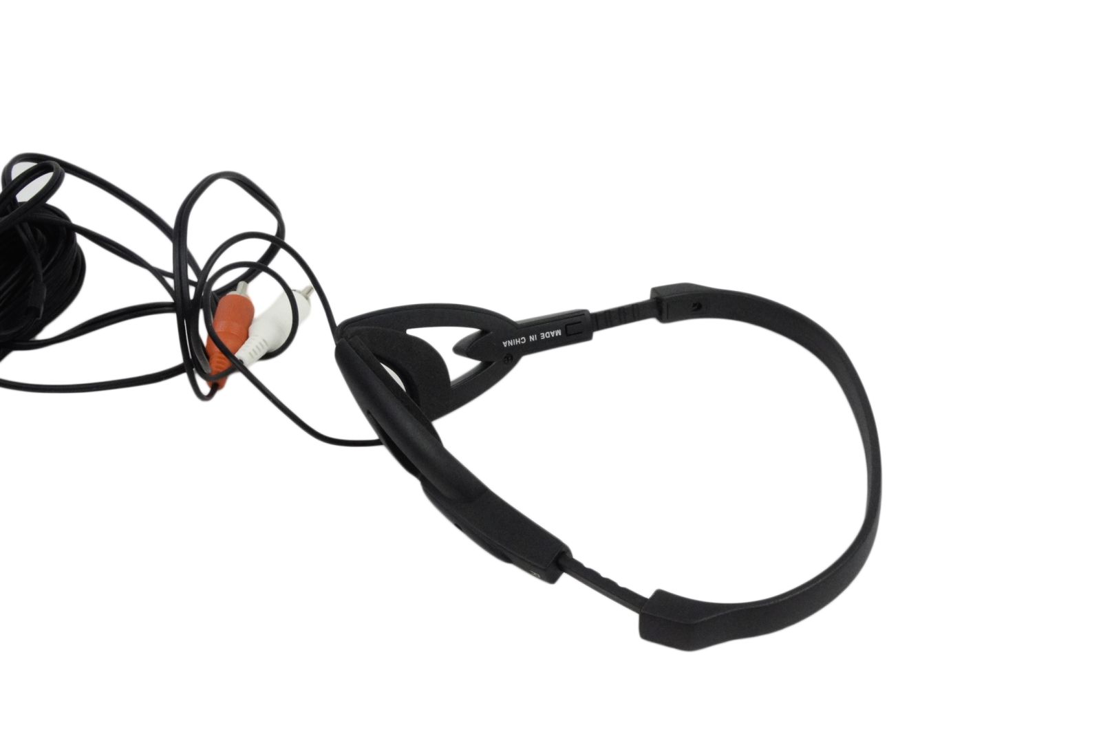 Bose_ADAPTiQ_Audio_Calibration_System_03