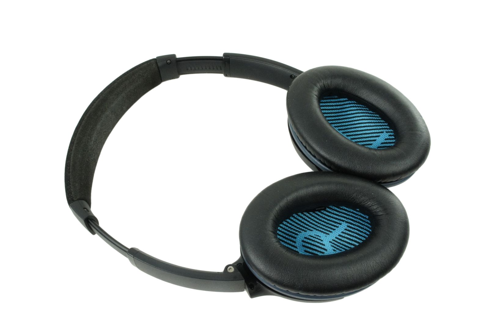 Bose_Quiet_Comfort_QC_25_Kopfhorer_05