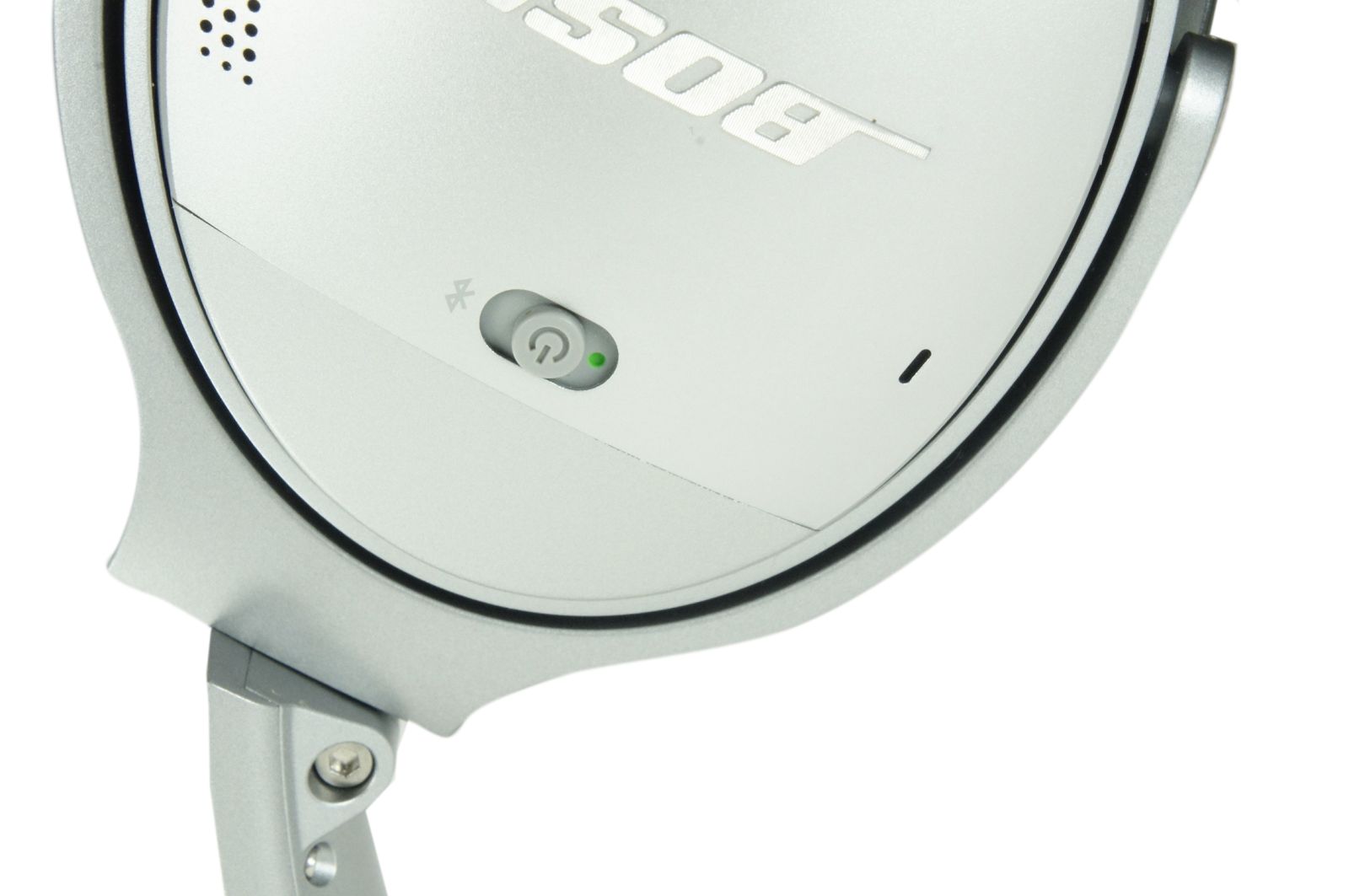 Bose_QuietComfort_35_QC35_Kopfhorer_Silber_mit_Tasche_08