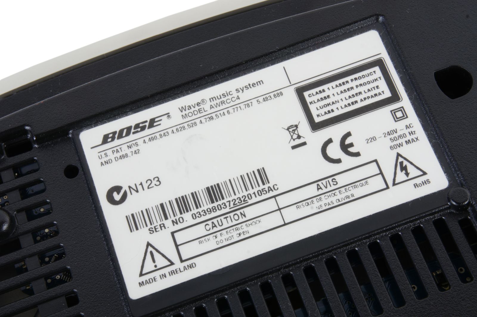 Bose_Wave_Music_System_AWRCC4_Weiss_07